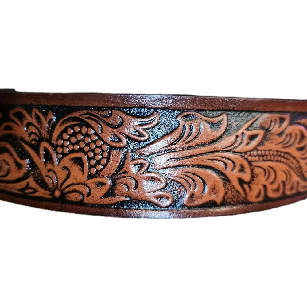 Justin Brand Silver Tone Belt Buckle With Hired Hand Bonded Leather Belt Mens 38